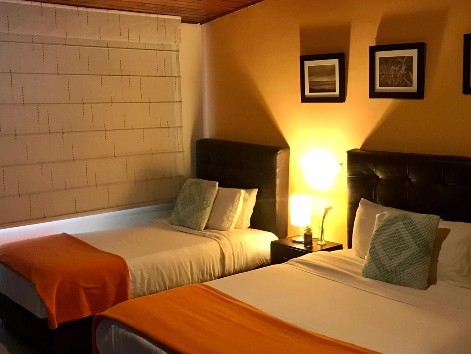 Acomodação com café da manhã  Casa Prada Bogotá