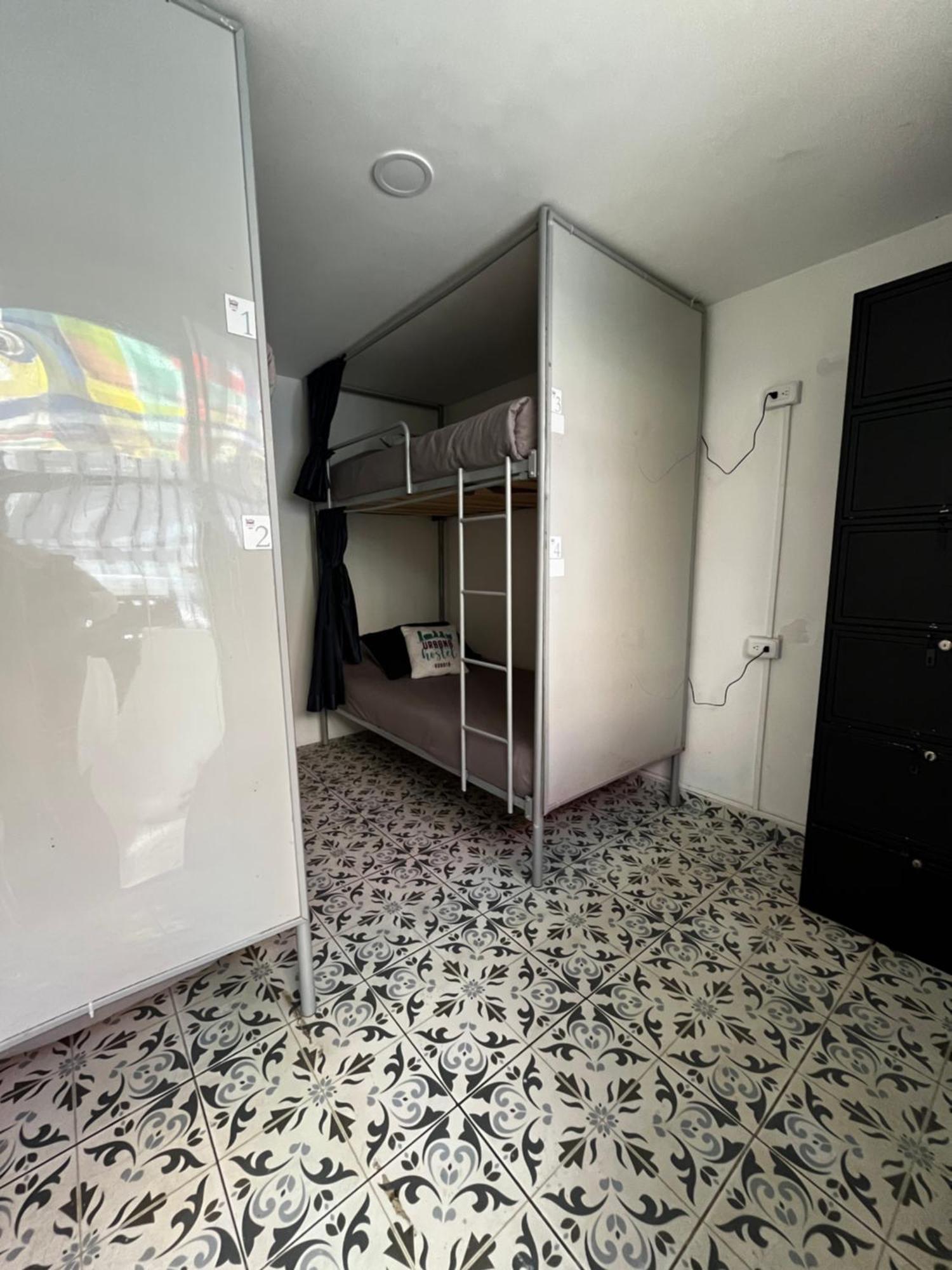 Guest house Urbana