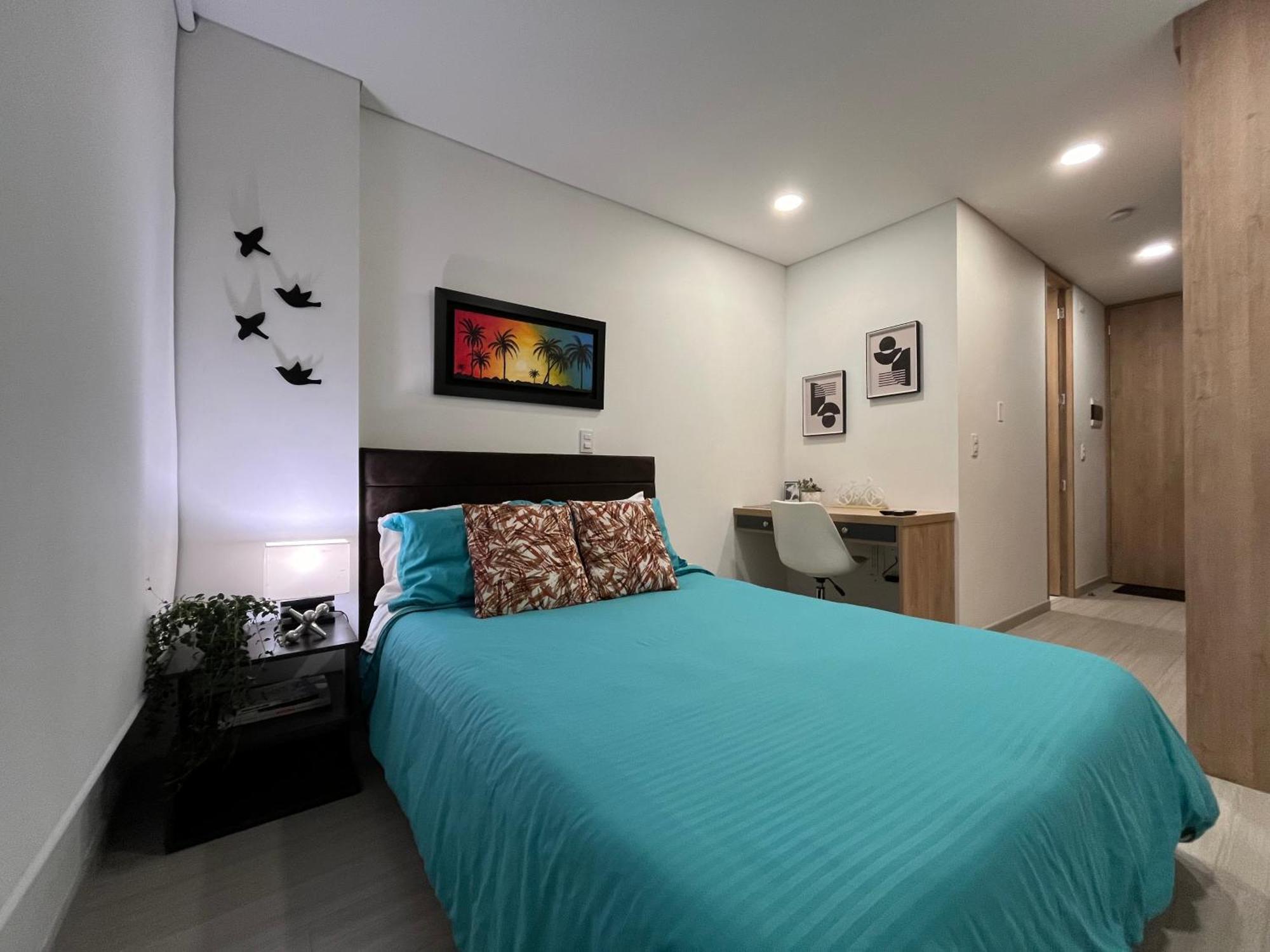 En Apartment *