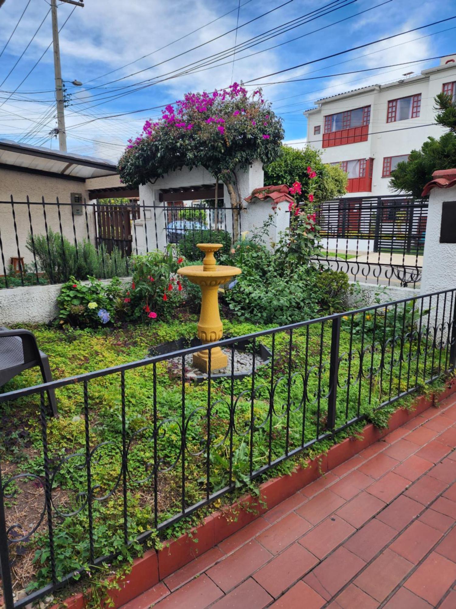 Guest house Casa Jardin Utopico *