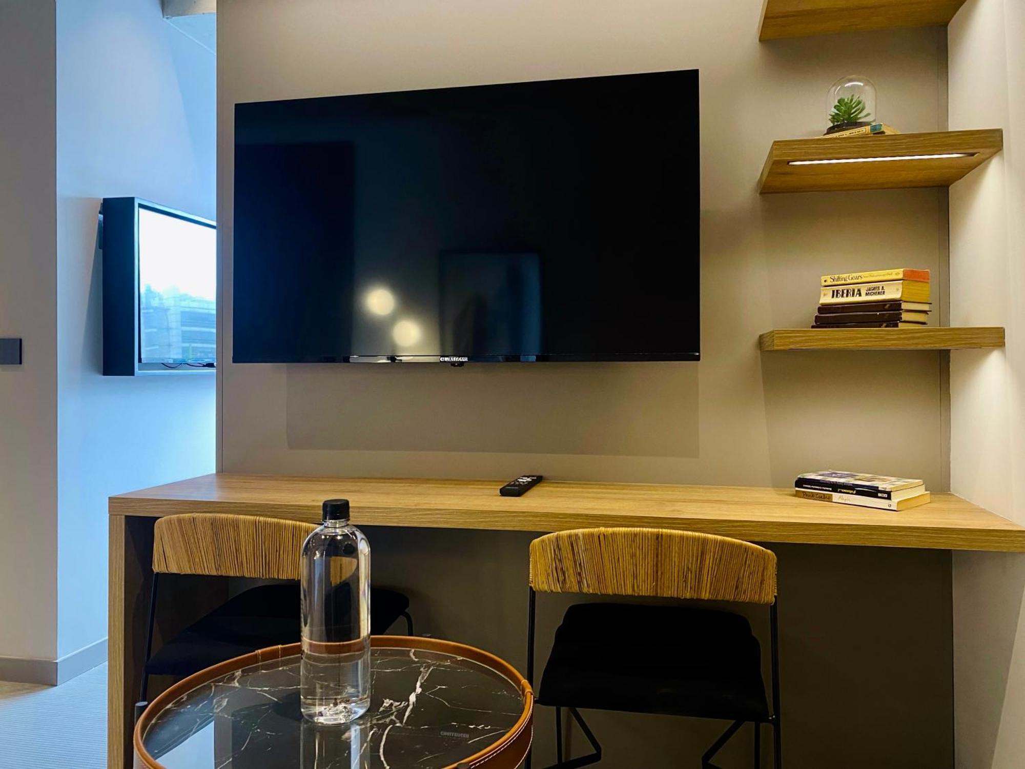 Wynwood House 100 Apartment Bogota
