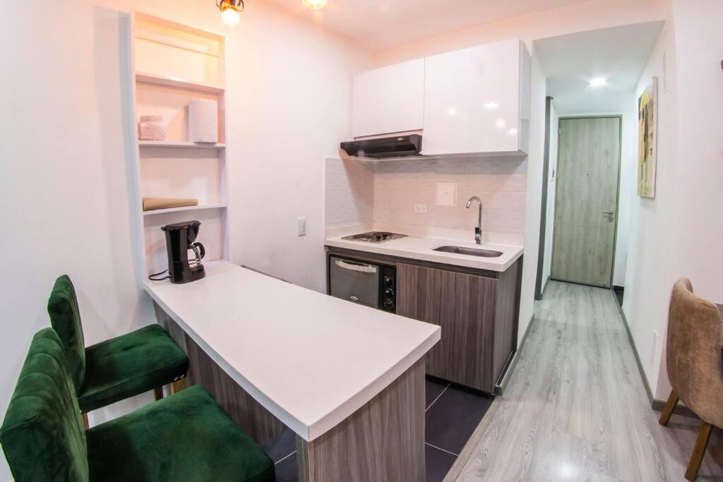 Chapinero Balcon Fast Wifi Bares Lgbtq Theatron Apartment *