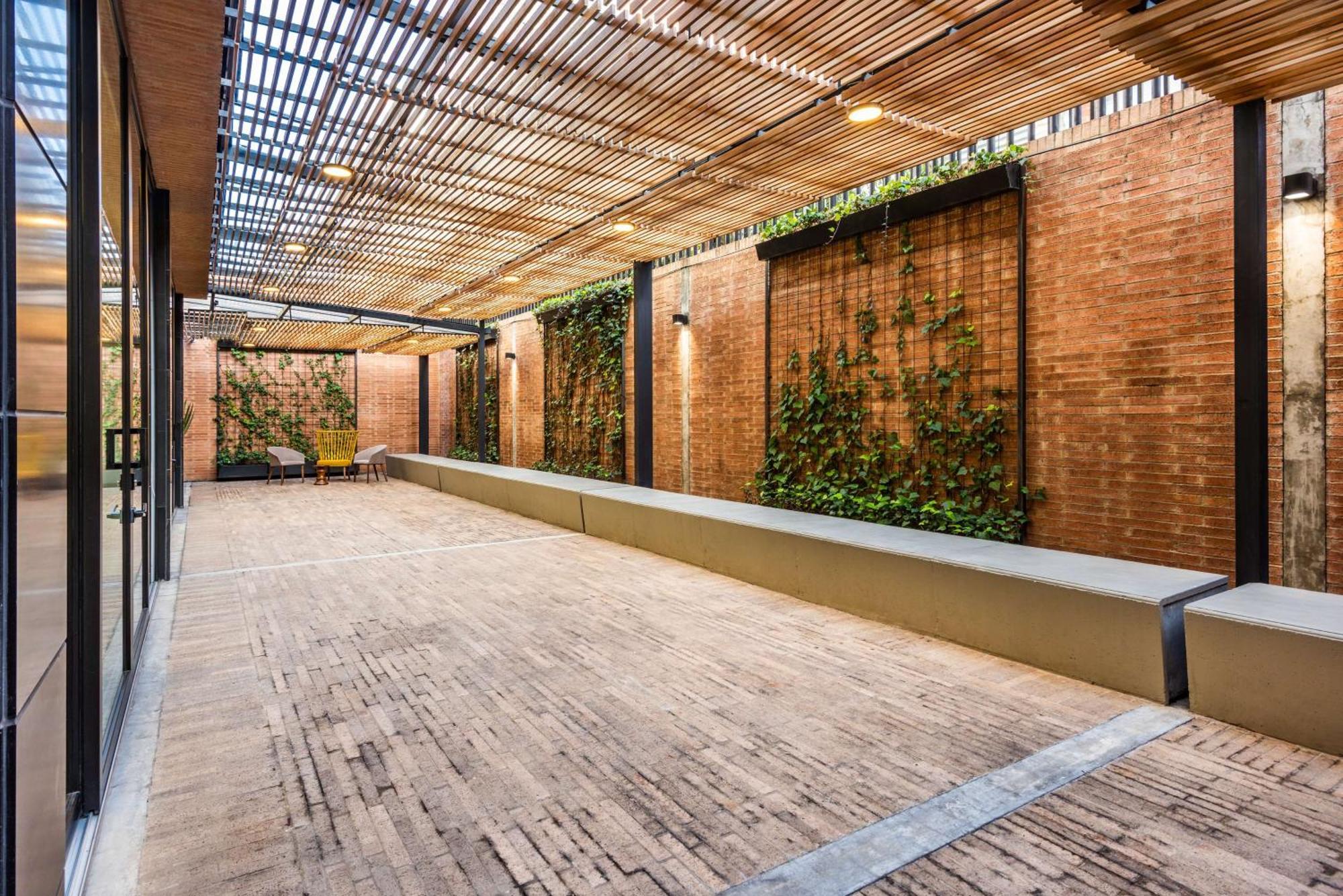 Hotel Nh Collection Terra 100 Royal Bogota