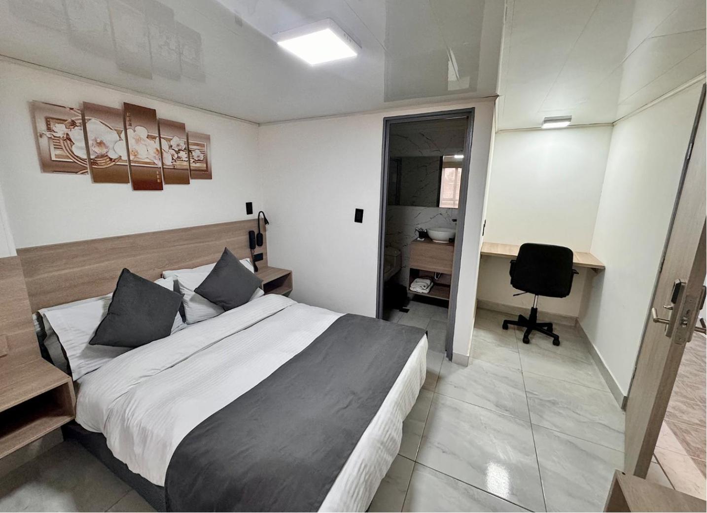 Hotel Fenix Real *