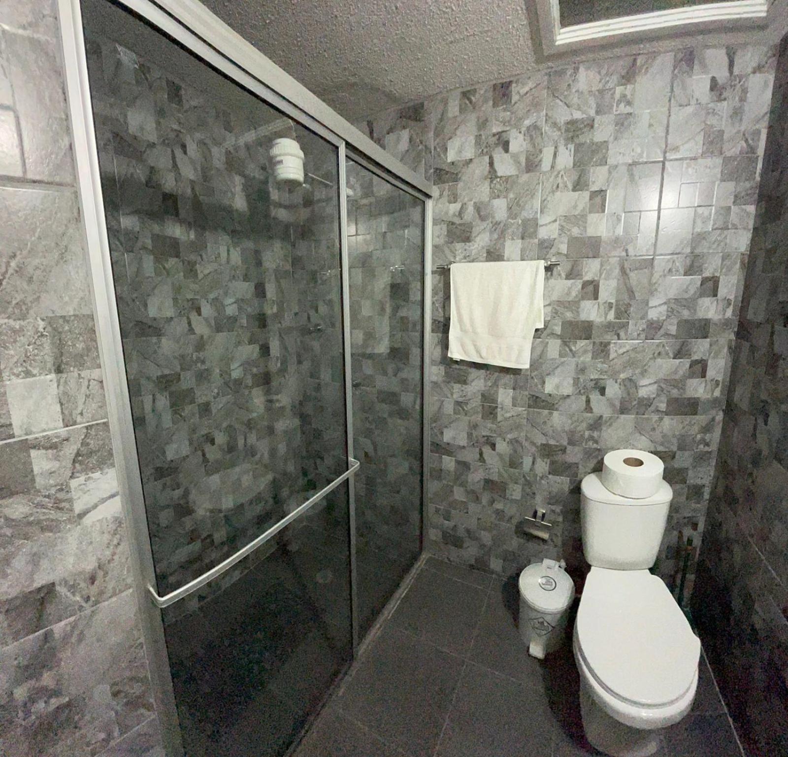 Casa Viajeros A 5 Minutos Del Aeropuerto * Bogota