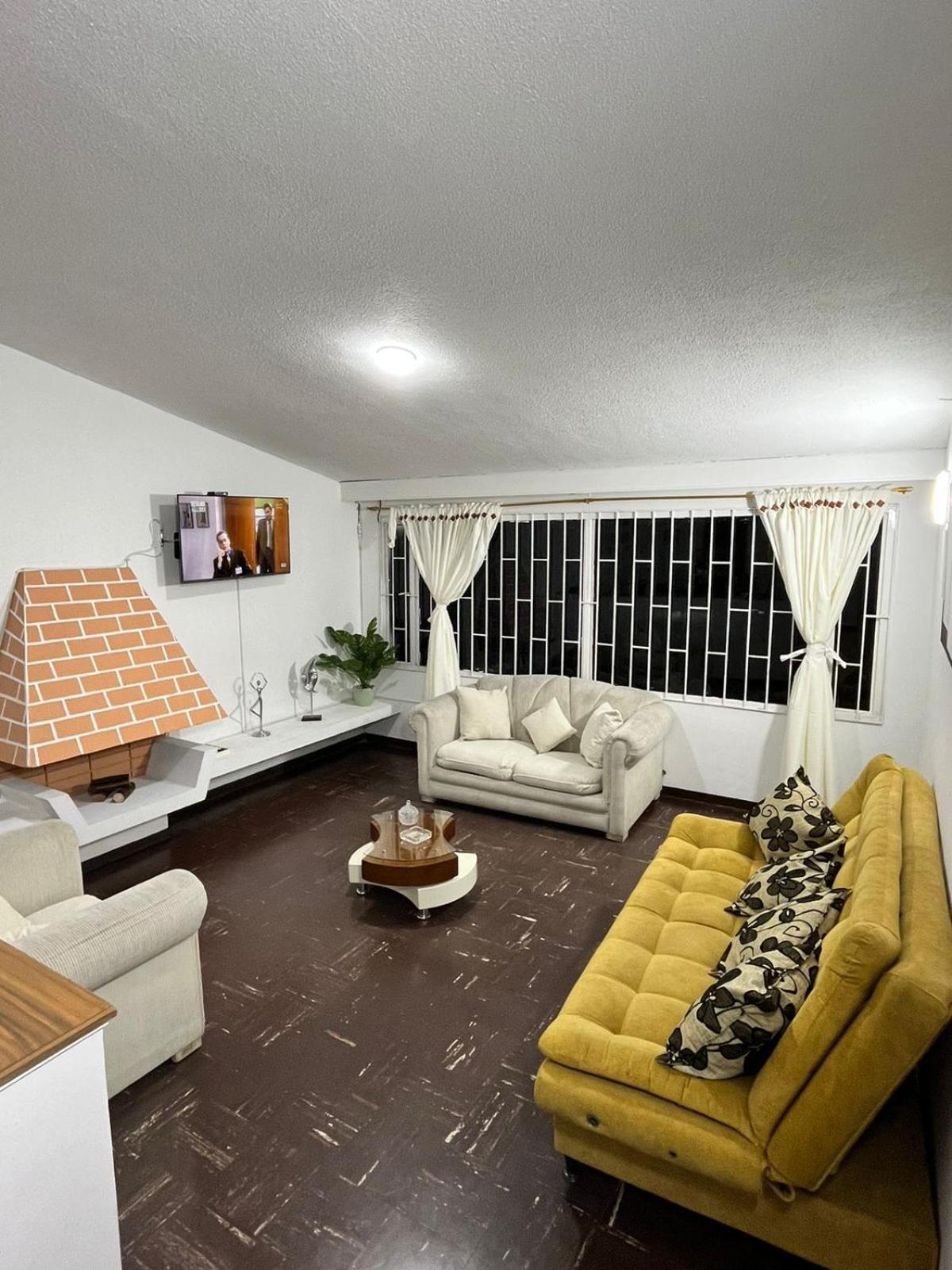 Casa Viajeros A 5 Minutos Del Aeropuerto Bogota