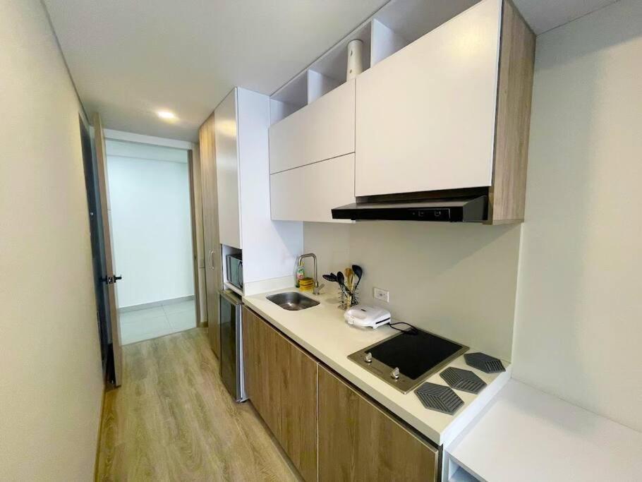Moderno Estudio Con Gimnasio, Terraza Y Coworking En *