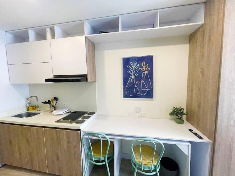 Moderno Estudio Con Gimnasio, Terraza Y Coworking En * Bogota