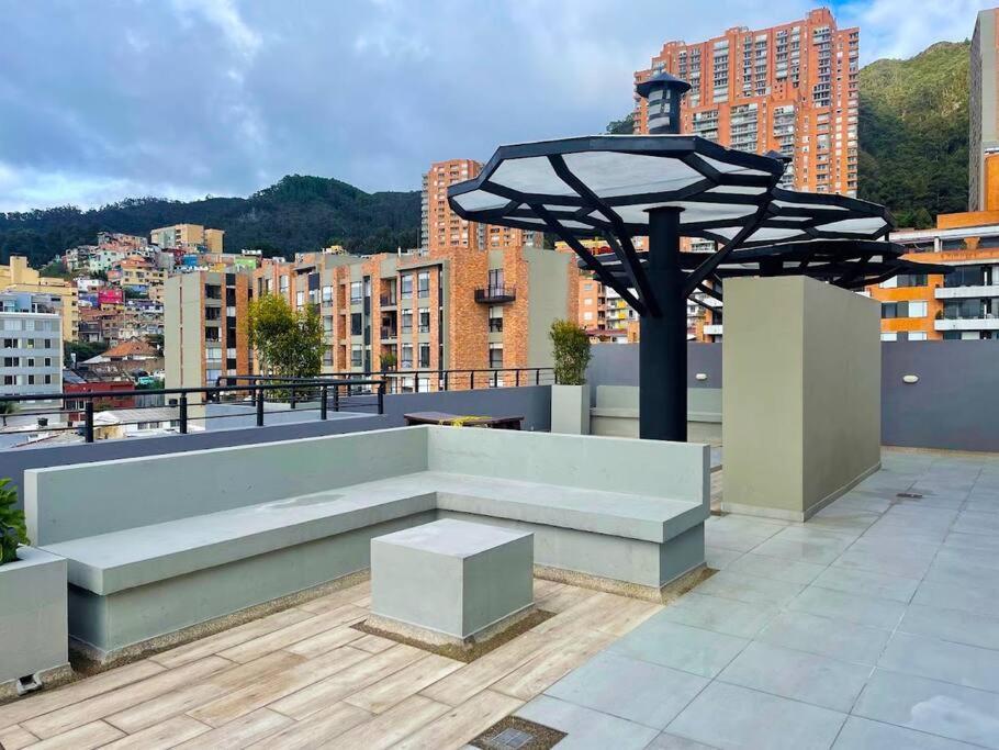 Moderno Estudio Con Gimnasio, Terraza Y Coworking En