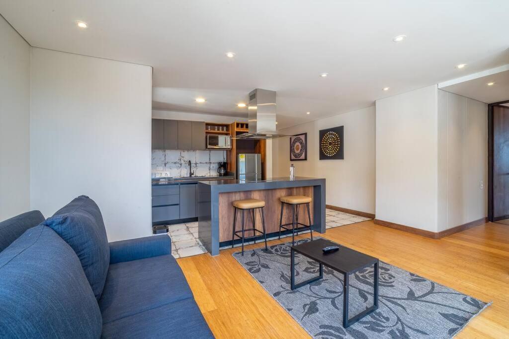 Cozy 2 Bedroom In Candelaria Apartment Bogota