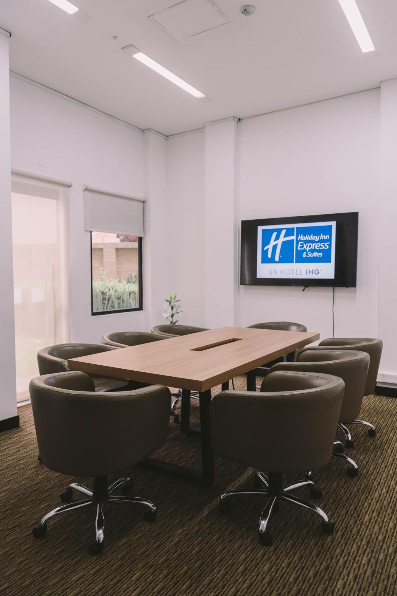 Hotel Express & Zona Financiera By Ihg Bogota