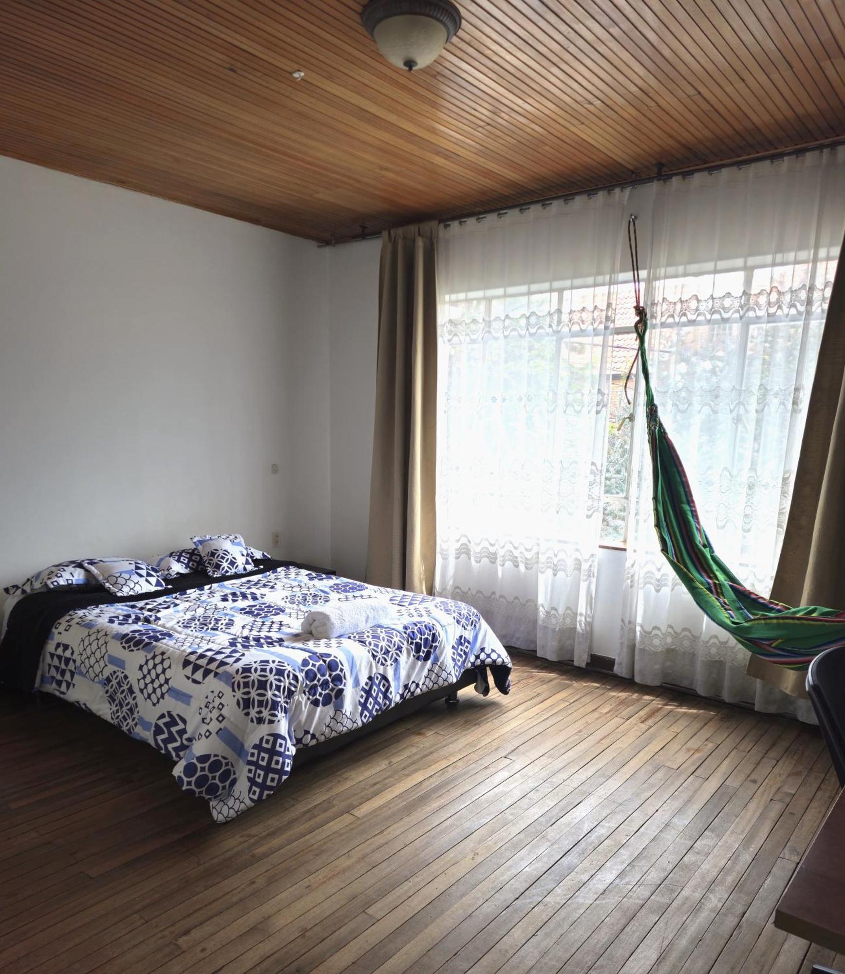 Casa En Ubicada En Zona Guest house
