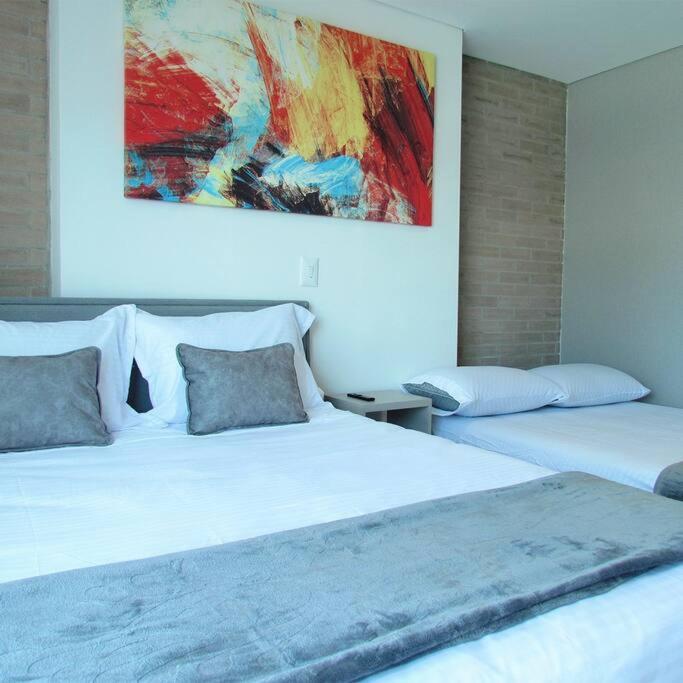 Nuevo Con Confort Y Estilo En Quinta Paredes Apartment *