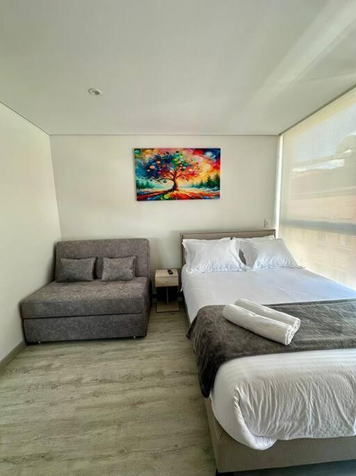 Moderno En Corferias Apartment