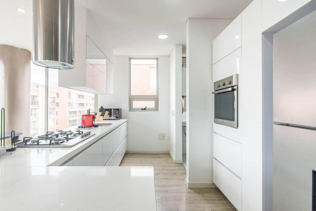 Vibrant 3 Bedroom In Usaquen Apartment