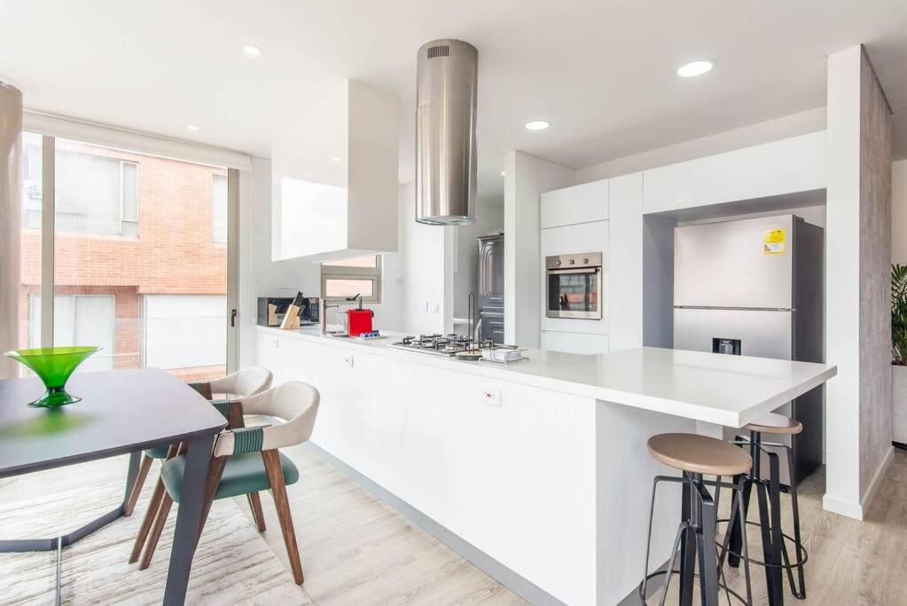Vibrant 3 Bedroom In Usaquen Bogota