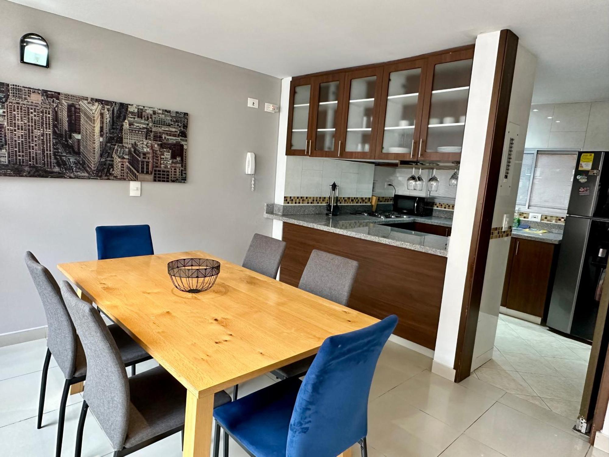Apartment Amplios Duplex 3 Calle 109 Bogota