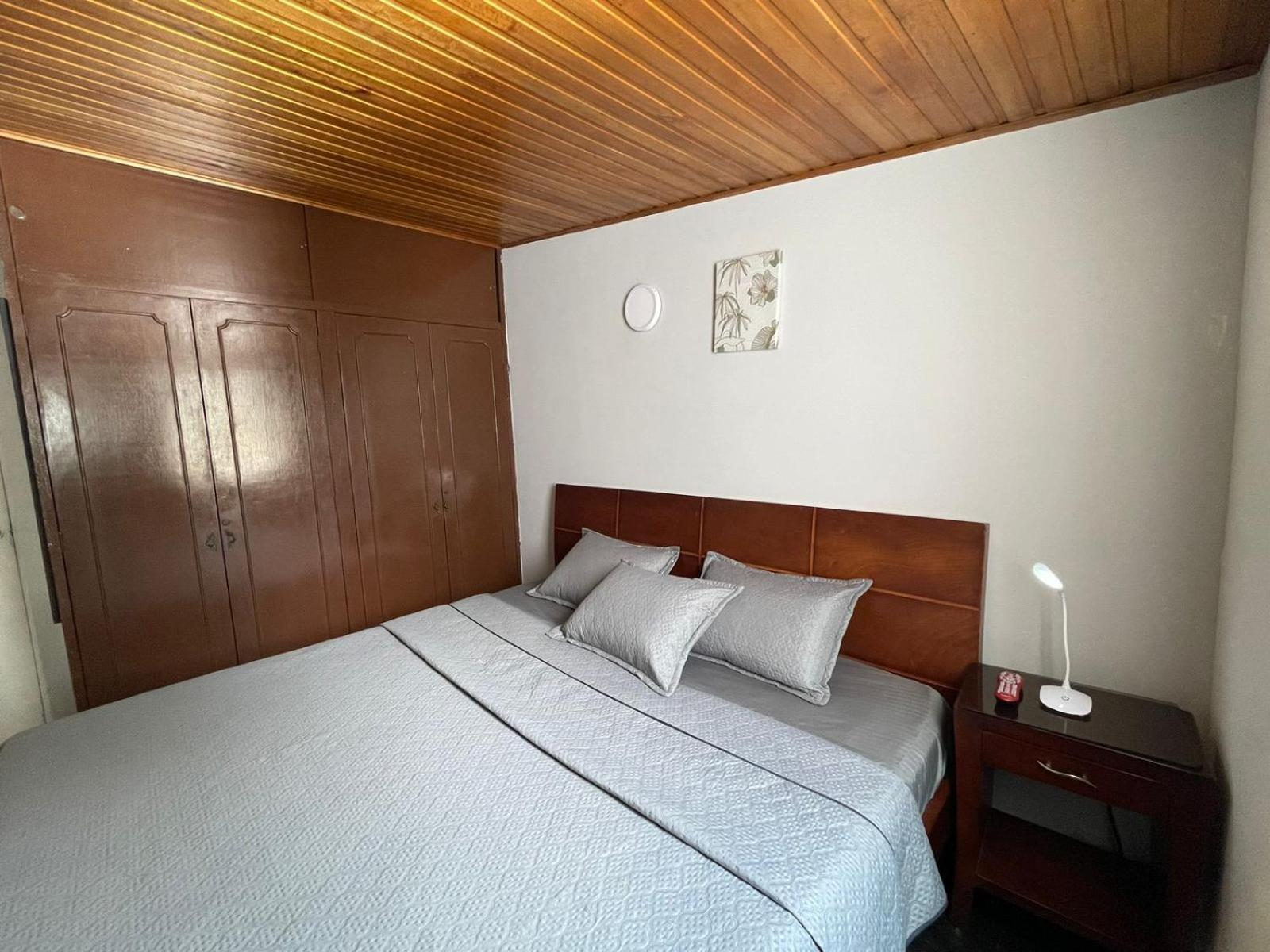 Av Suba 116 3* Bogotá