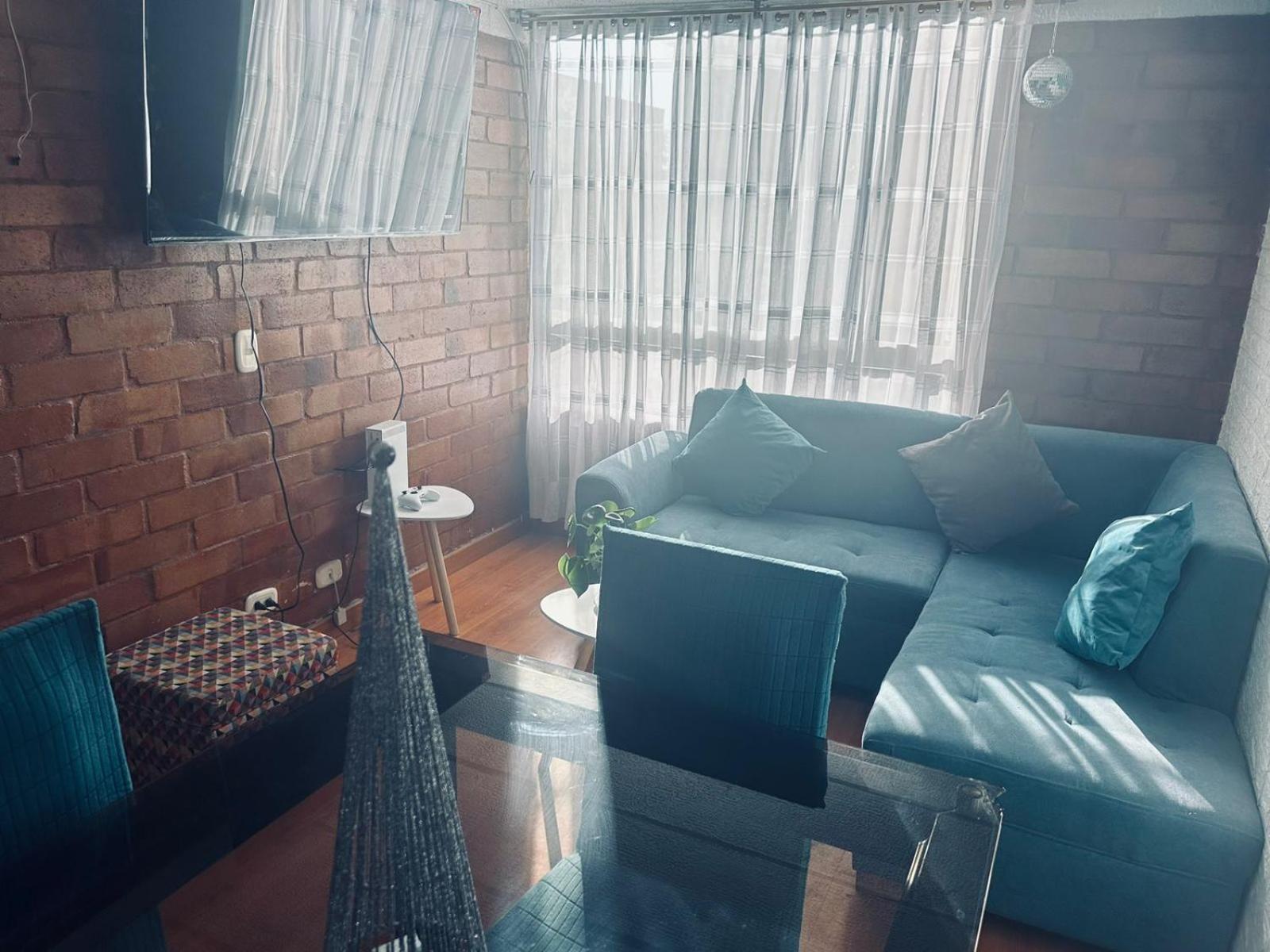 Apartamento Acogedor Cerca Del Aeropuerto * Bogota