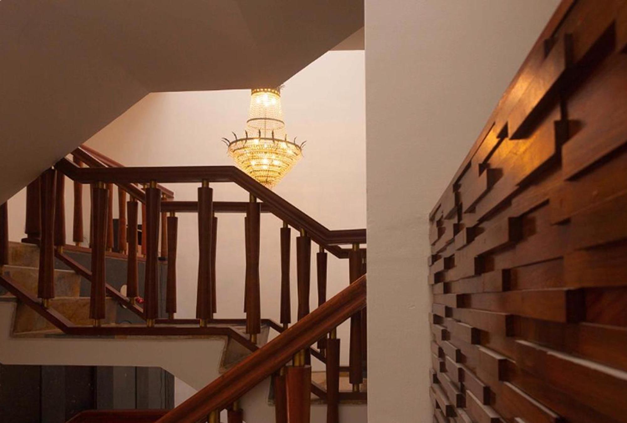 Hotel Emporium Boutique Chandelier Bogota