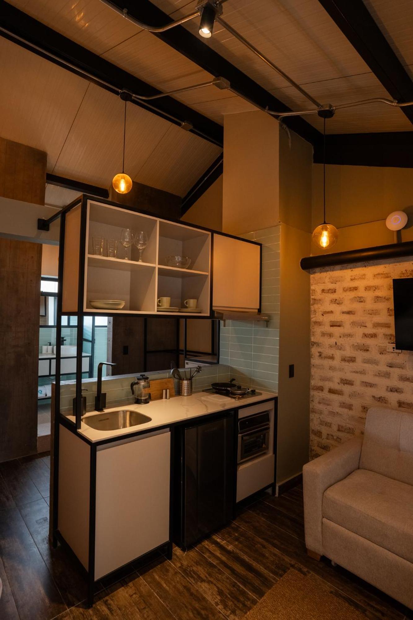 5q House Zona G Aparthotel *