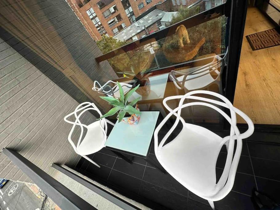 Apartment Pent-house With Great Views And Terrace *