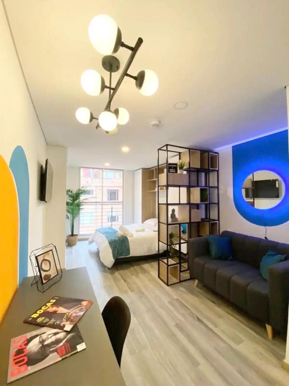 Bauhaus Zona T Apartment