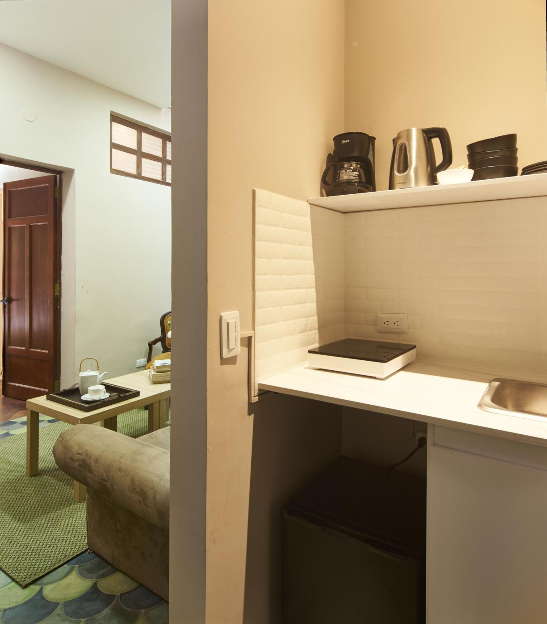 Habitaciones Coloniales Con Historia Y Estilo Teusaquillo Homestay Bogota