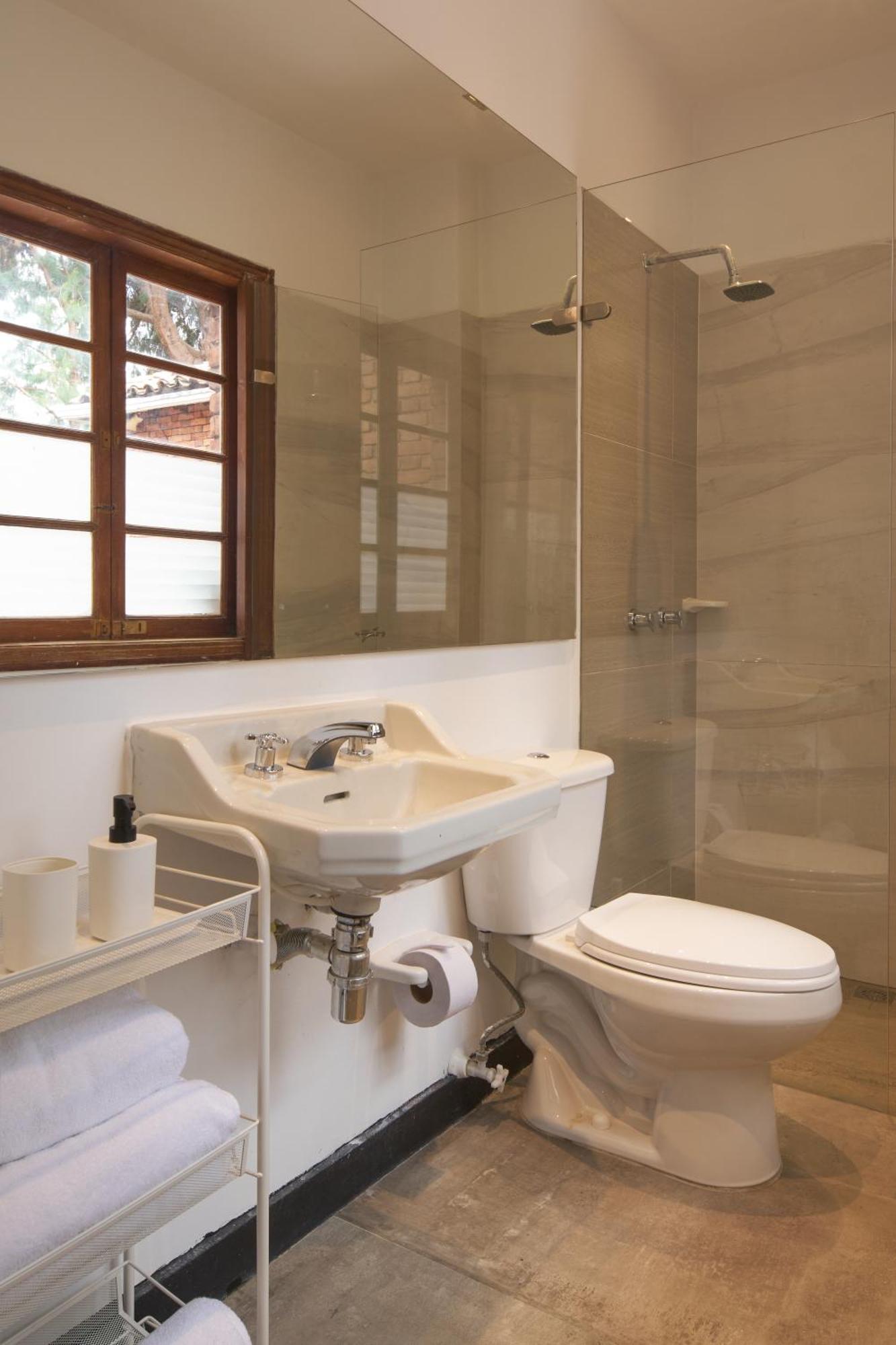 Habitaciones Coloniales Con Historia Y Estilo Teusaquillo * Bogota