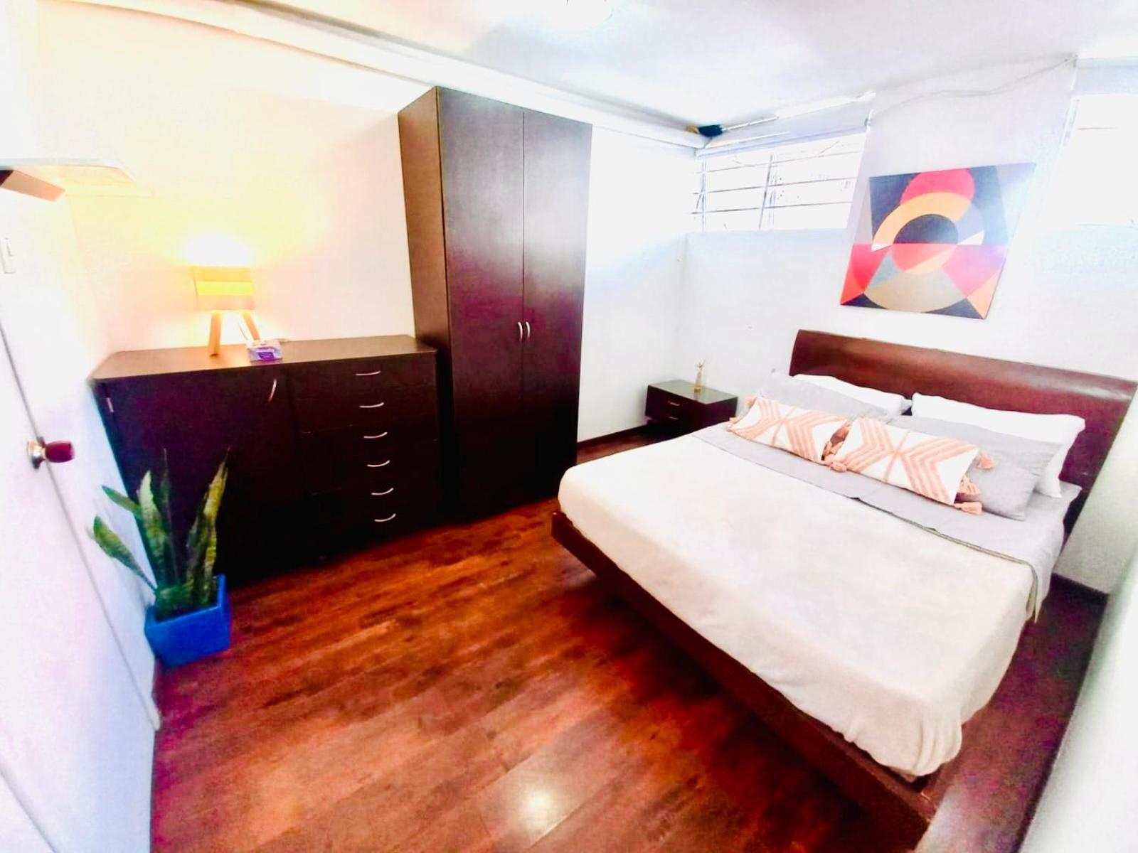 Unicentro, Clinica Santa Fe Hotel *