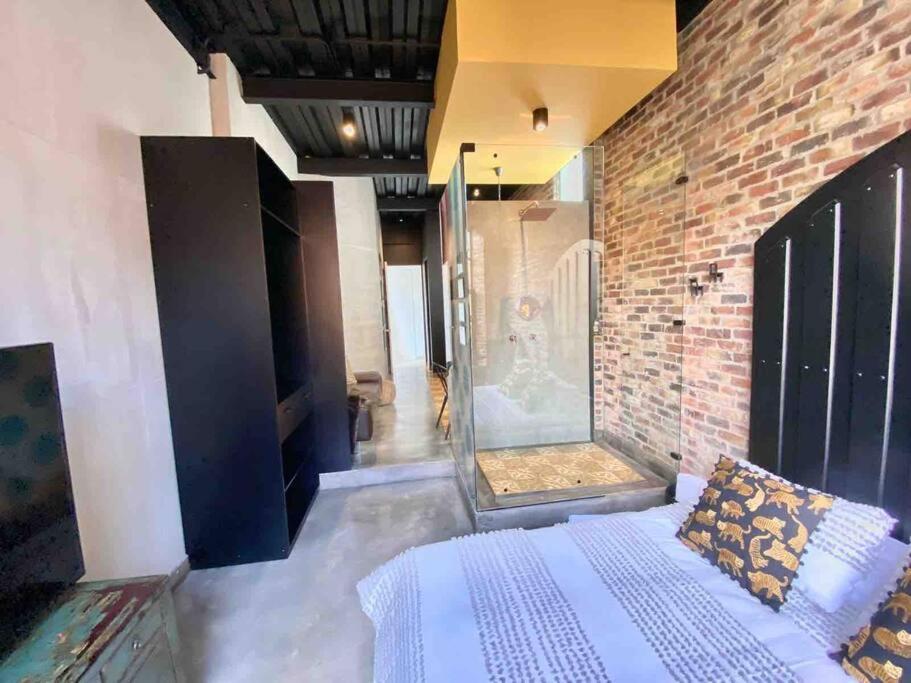 Apartment Unique Loft Design, Zona G With View Garden *