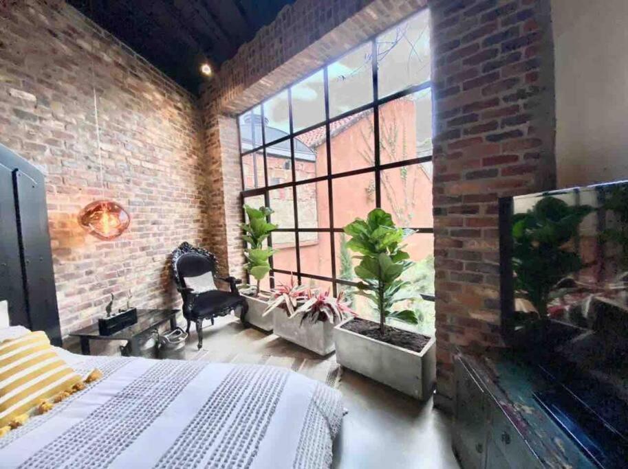 Unique Loft Design, Zona G With View Garden * Bogota