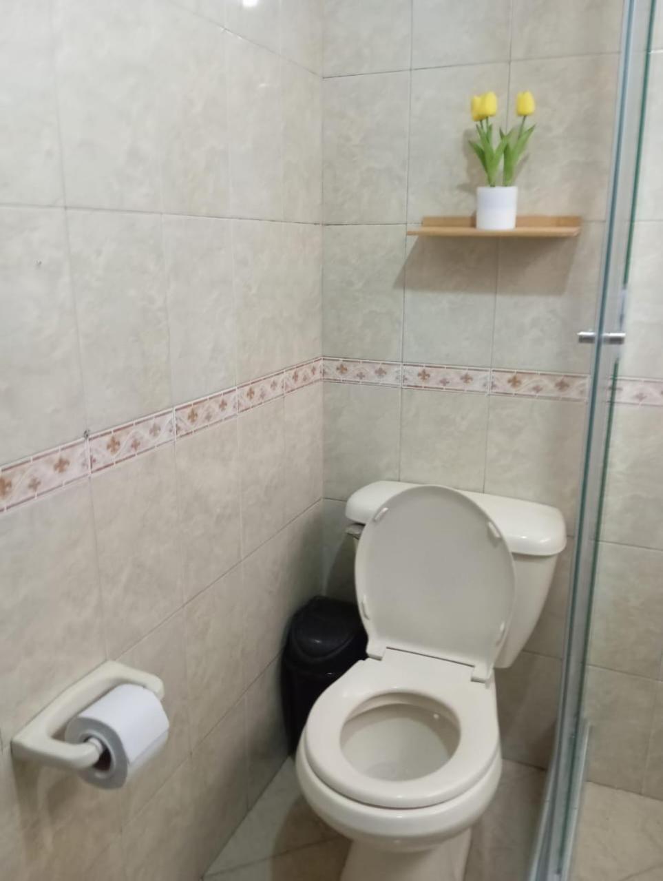Homestay Aeropuerto La Morada # 2 *