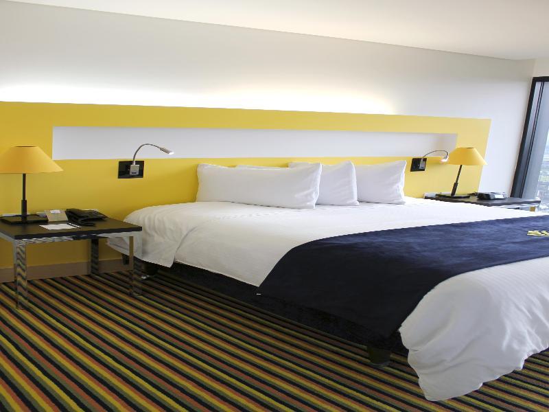 Wyndham Hotel 5*