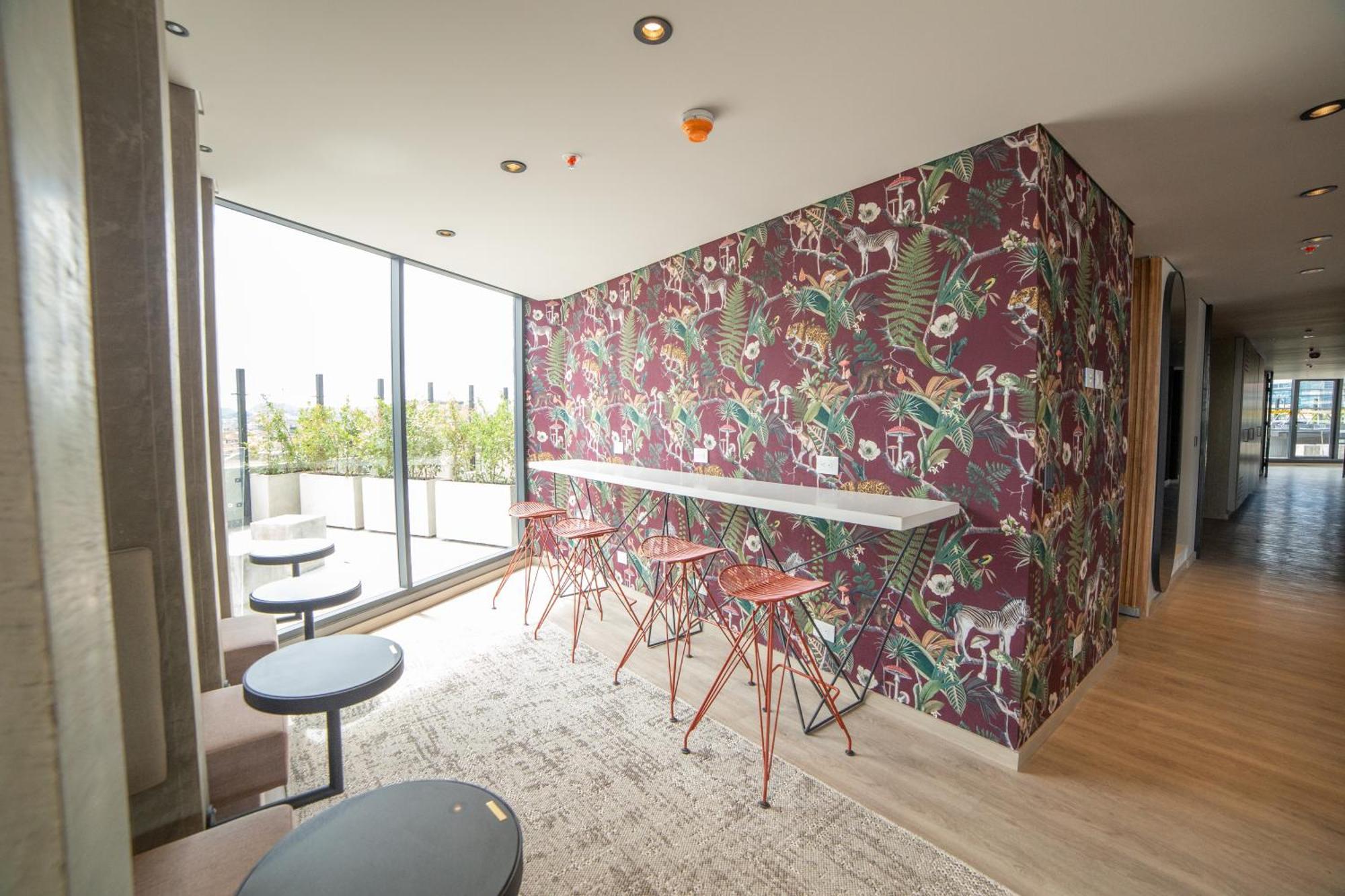 Cozy Pool, Sauna, Gym& Cowork Bogota