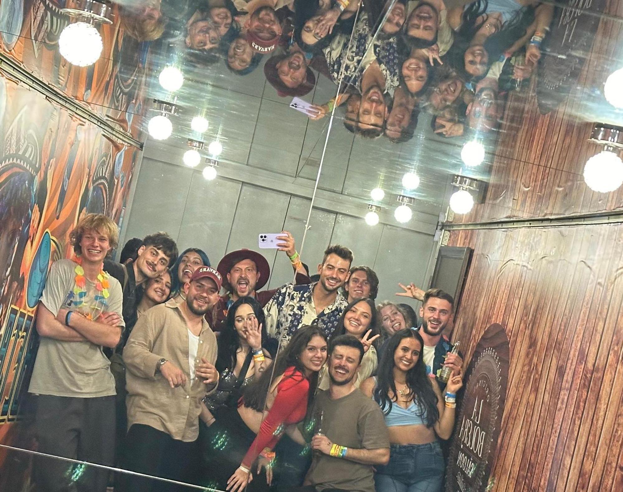 The Hipinto Social Experience, Friends, Pub Crawls, Dancing Classes, Disco-trucks, Drinking Games, Family Dinners, Rooftop Bars, Nightclubs, Vodka, Cocktails *