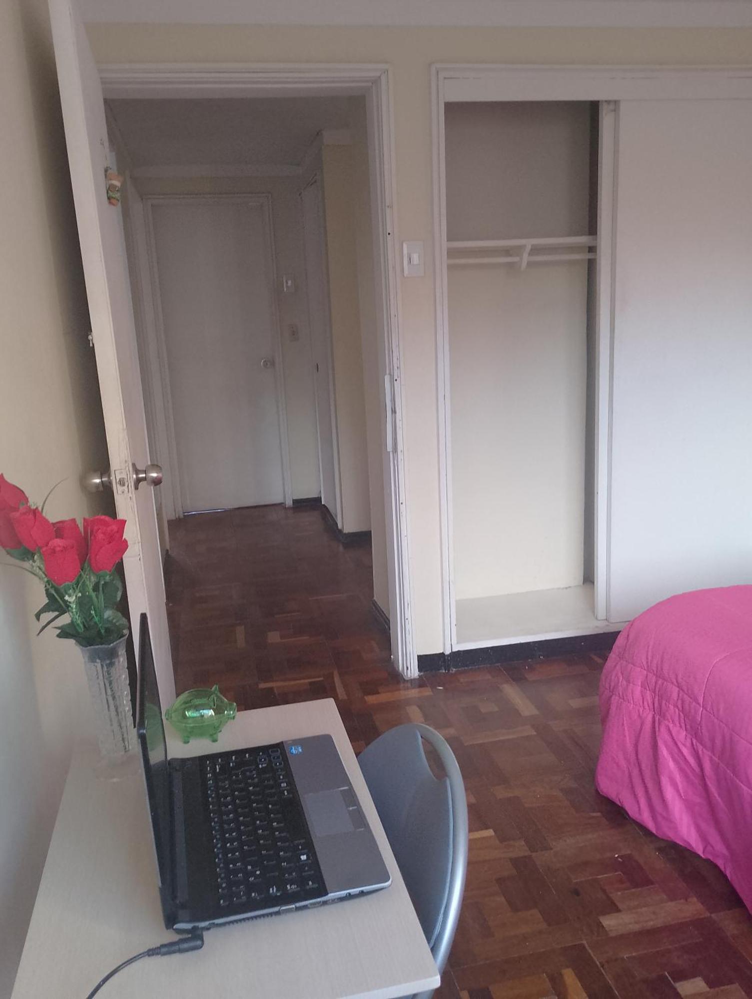 Hola, Comparto Apartamento Bogotá
