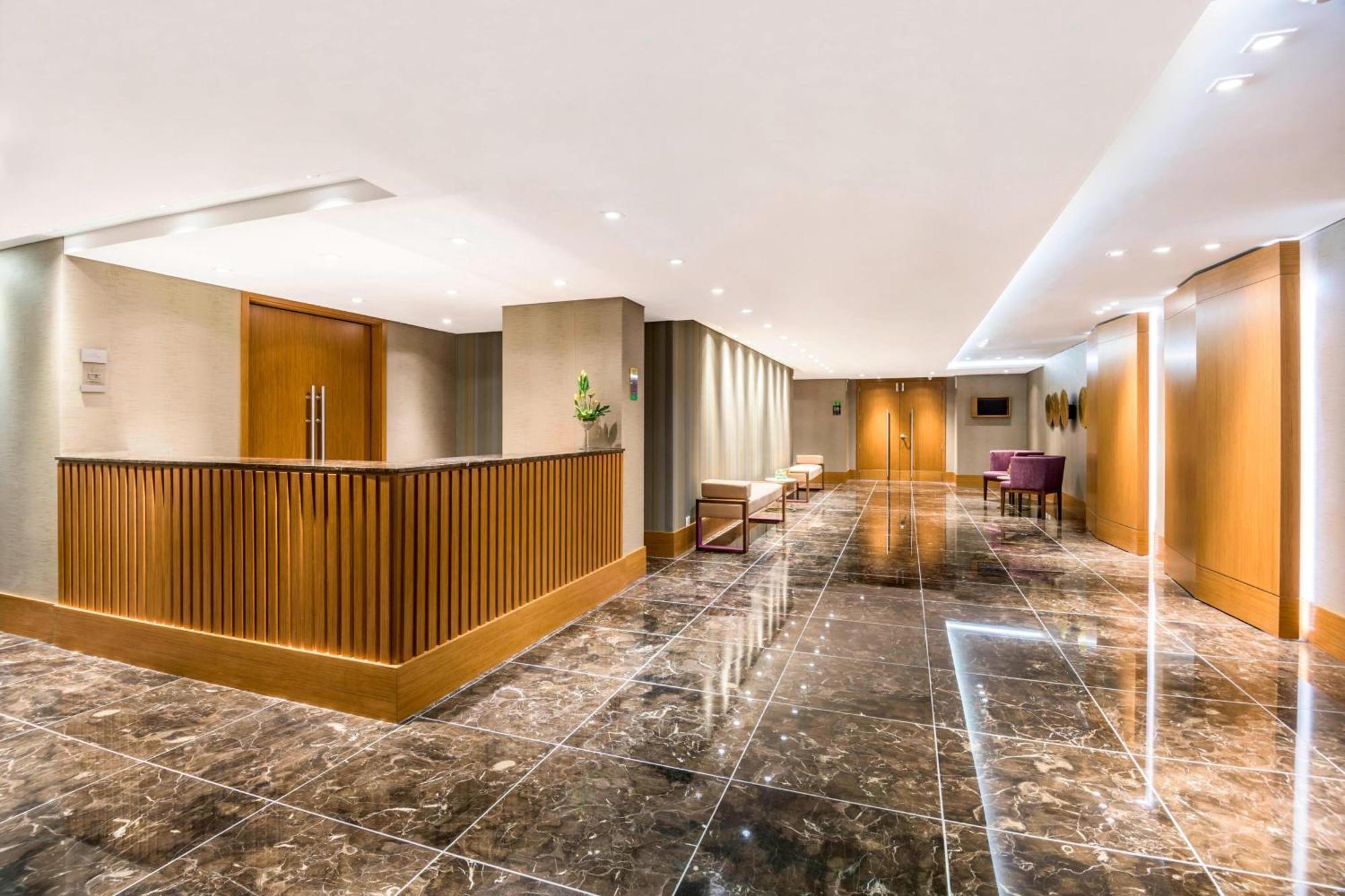 Courtyard By Marriott Airport Bogota