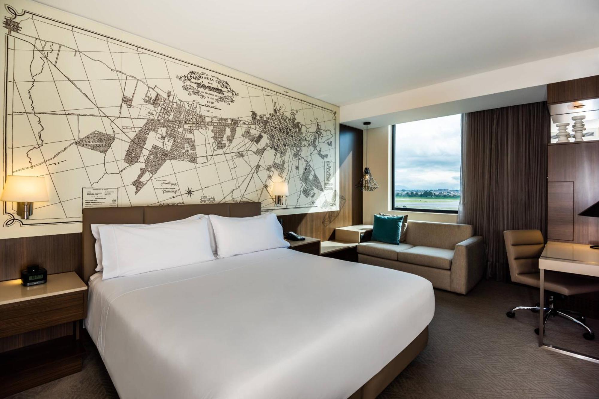 Hotel Courtyard By Marriott Airport Bogota