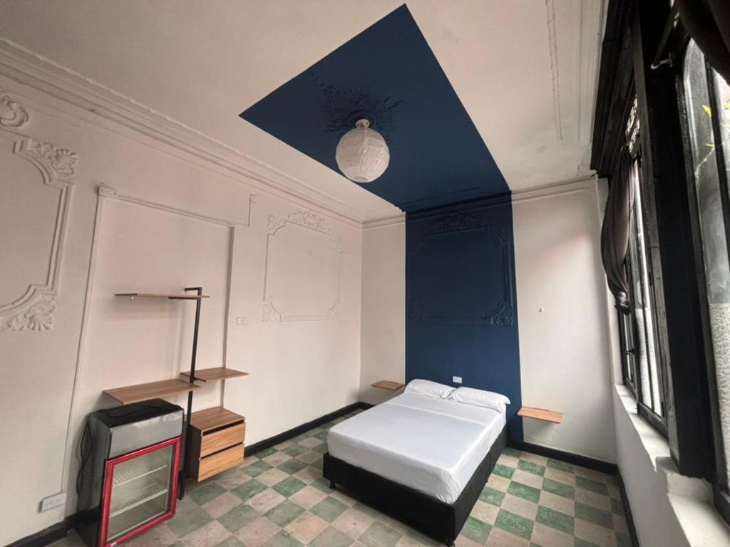2living Candelaria Guest house Bogota