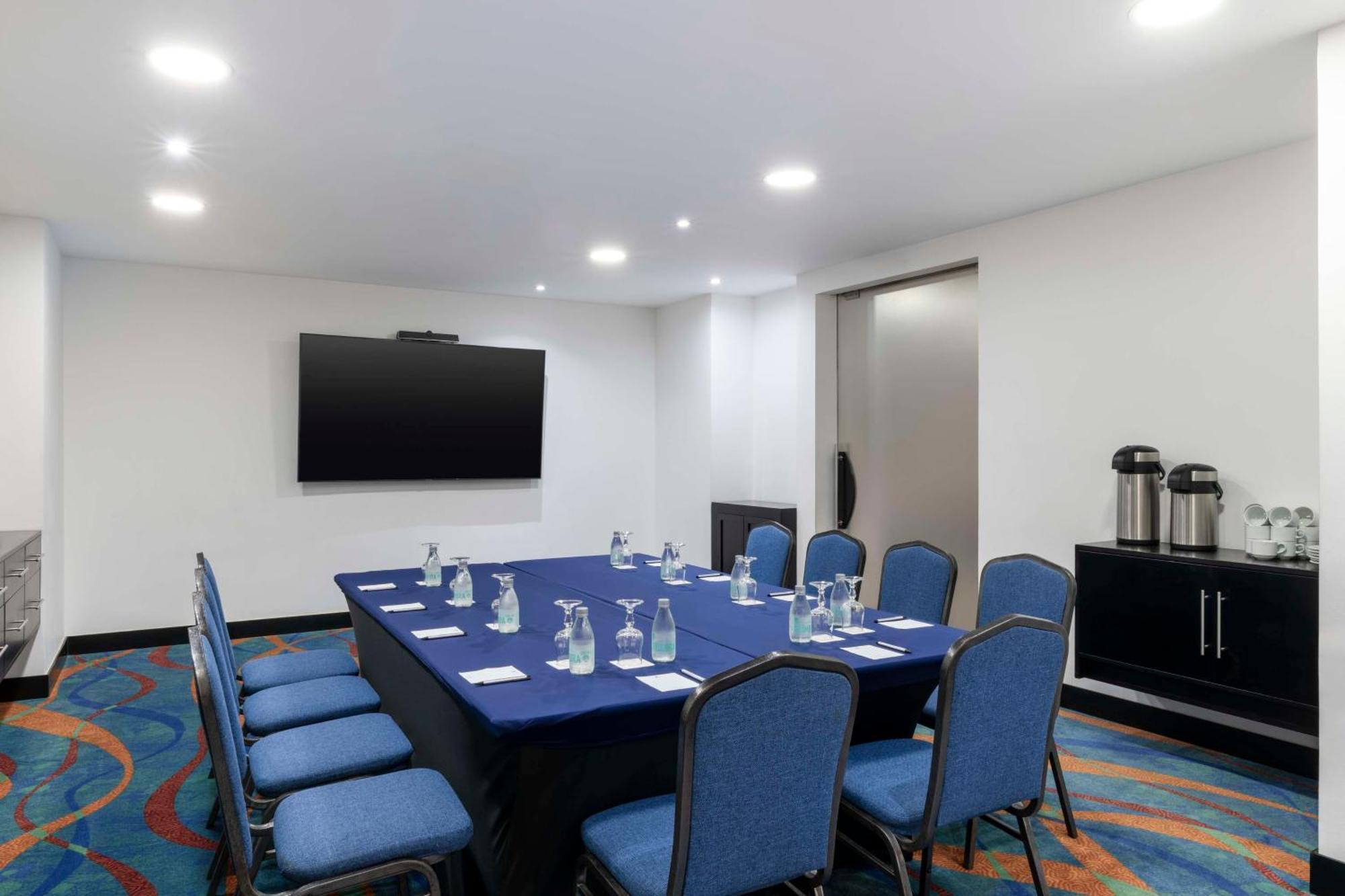 Doubletree By Hilton Calle 100,co Hotel 4*