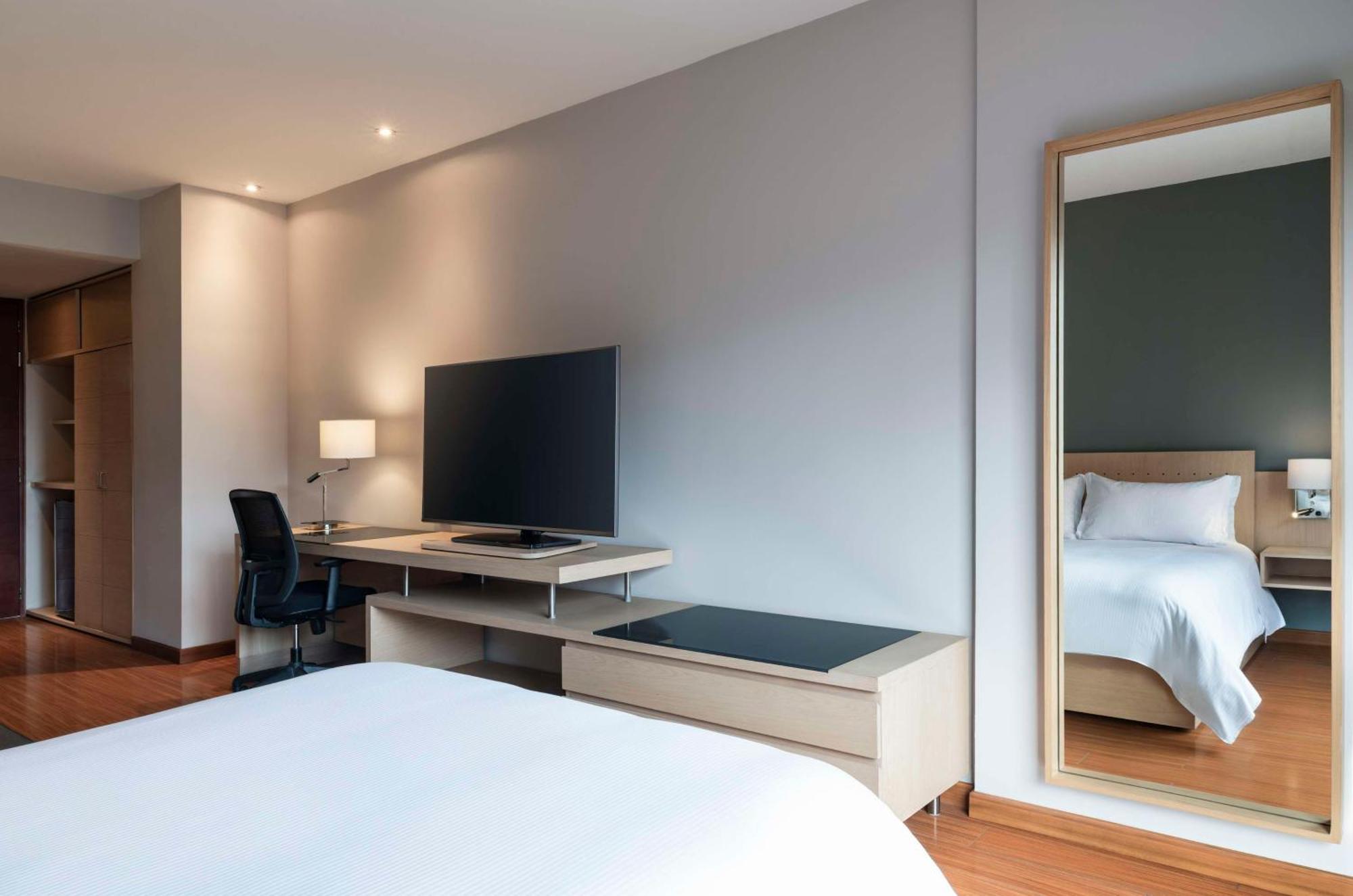 Doubletree By Hilton Calle 100,co 4* Bogota