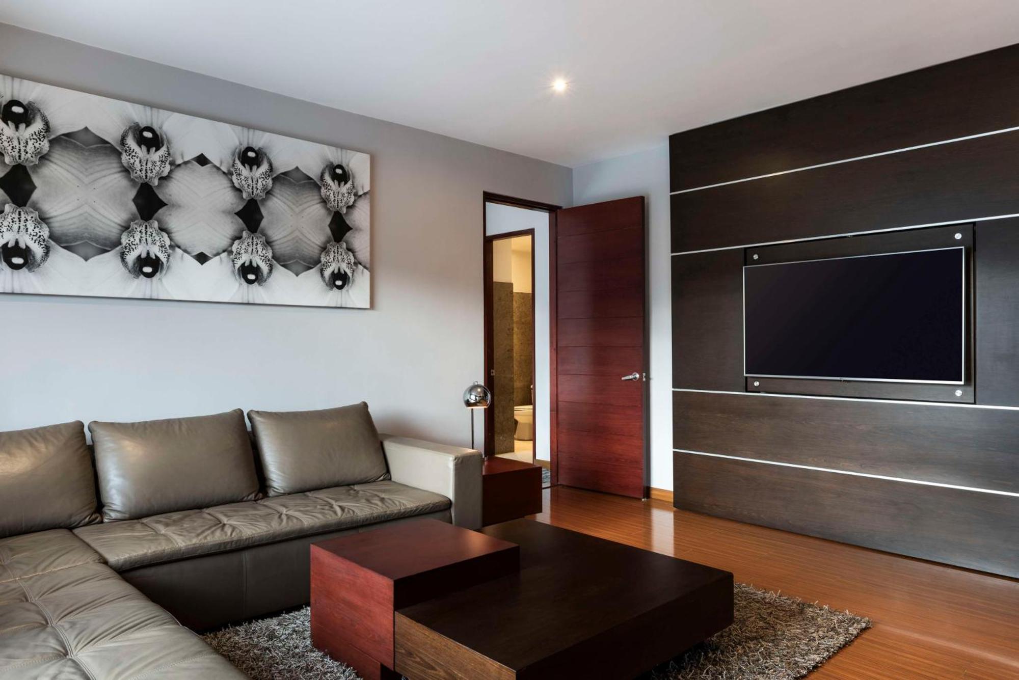 Doubletree By Hilton Calle 100,co Hotel Bogota