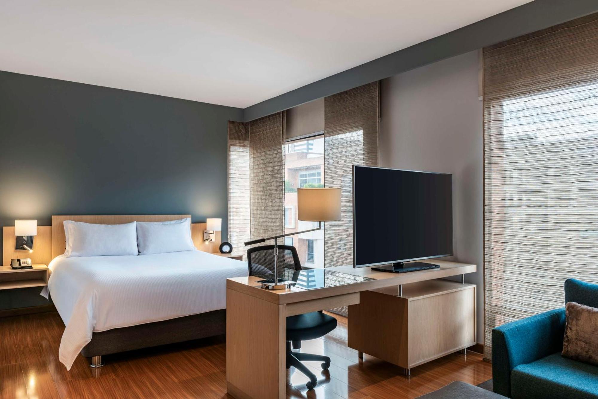 Hotel Doubletree By Hilton Calle 100,co 4*