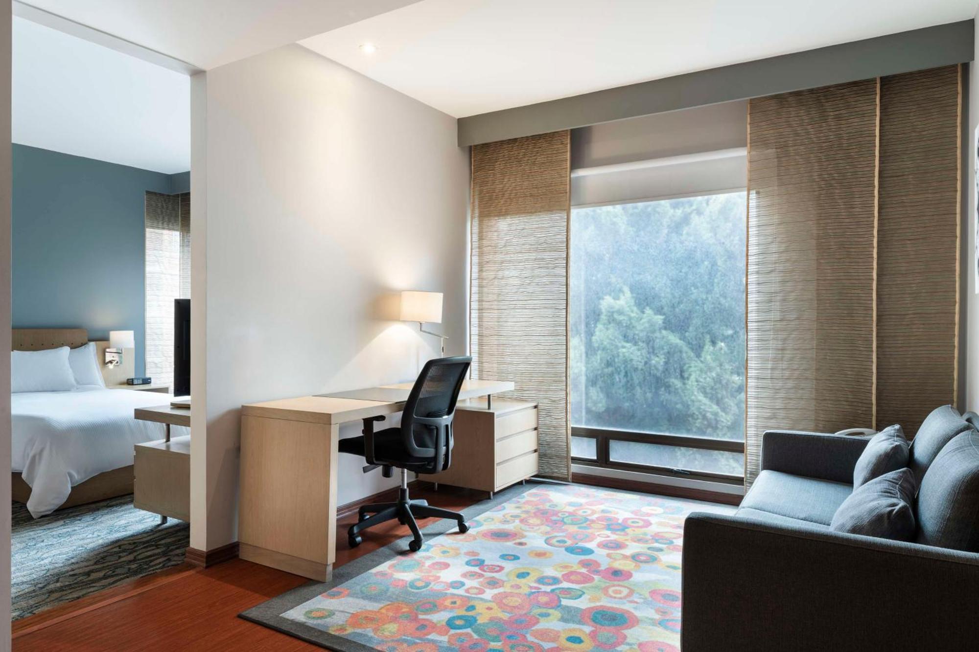 Doubletree By Hilton Calle 100,co 4*