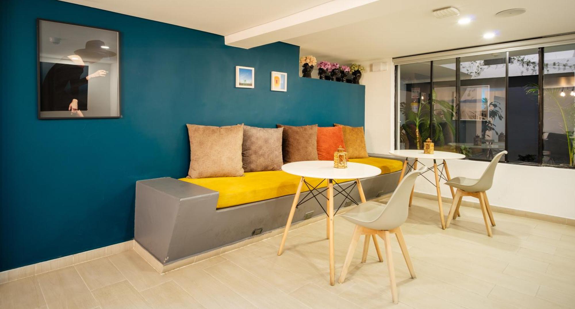 Hotel Palermo & Art Gallery