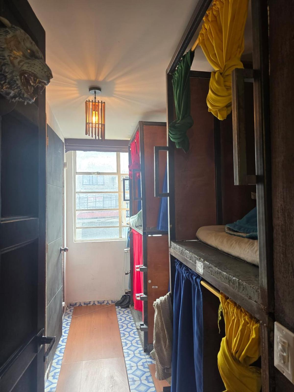 Hostel Portelli Zona G- Extranjeros *