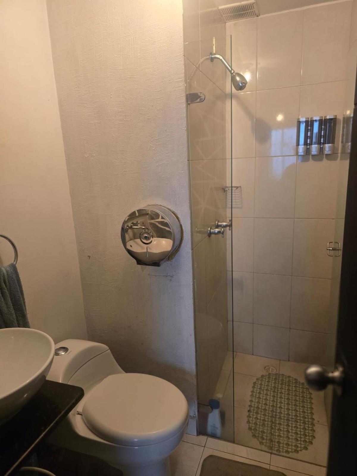Portelli Zona G- Extranjeros Hostel