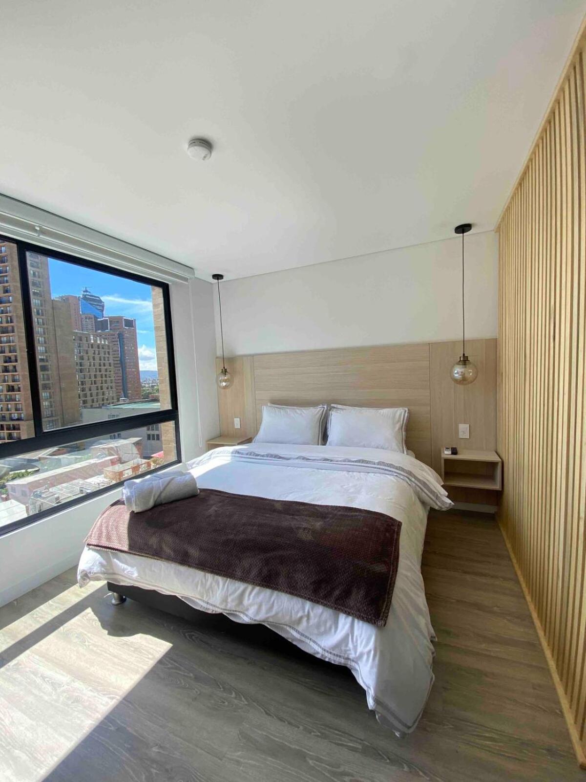 Apartment In The International Center Of *