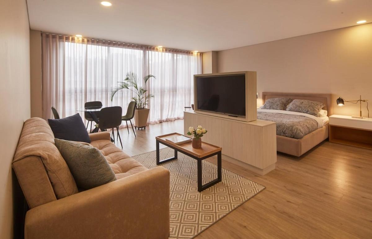 Apartment Chic Loft 701 Steps From El Virrey Park By Letoh Bogota